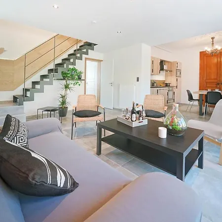 Chez Oncle Nicolas *
